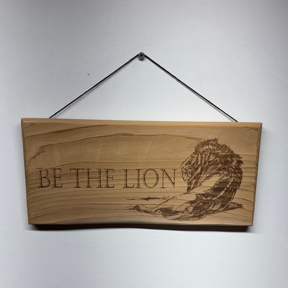 Wall decor  Be the Lion Design